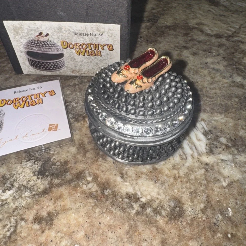 Objet D'Art #56 DOROTHY'S WISH Wizard‎ Of OZ Blinged Hinged Trinket Box